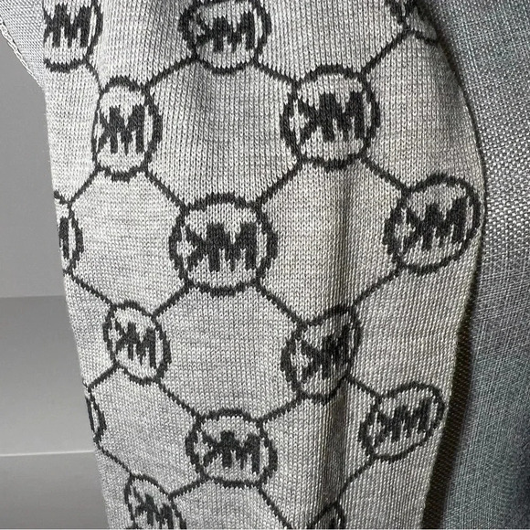 Michael Kors Reversible Scarf NWT - Picture 2 of 3